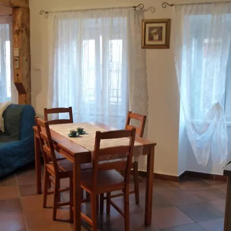 Daire Soca House Tolmin